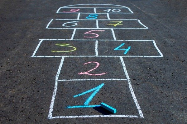 Игра Hopscotch