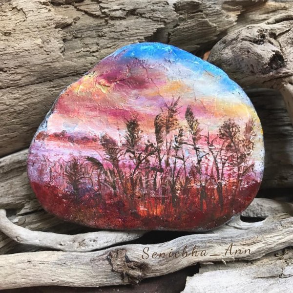 Расписанные камни