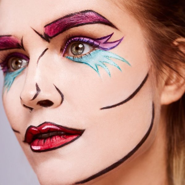 Необычный макияж