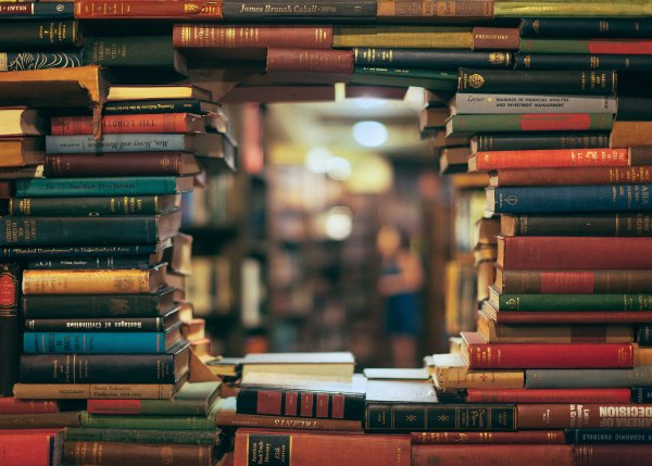 Книга библиотека
