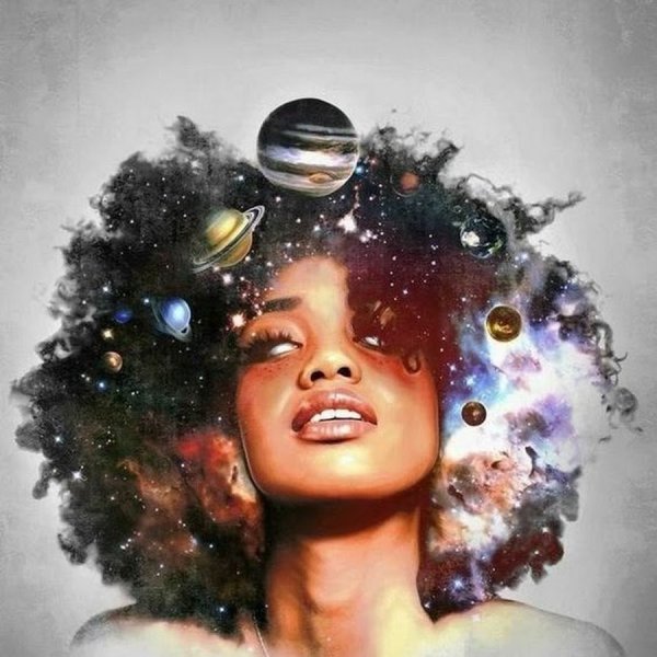 Космическая девушка