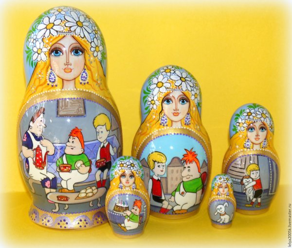 Русская Матрешка одна