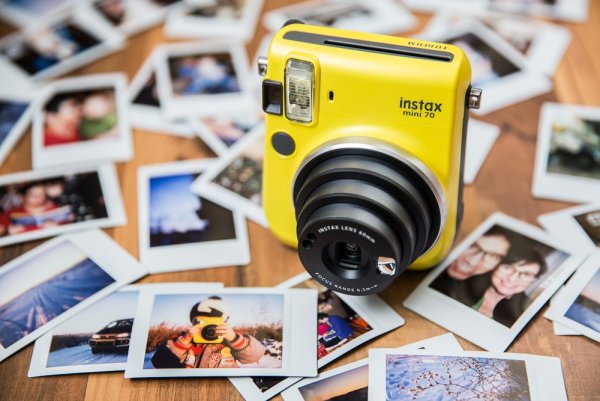 Fujifilm Instax Mini 70 снимки