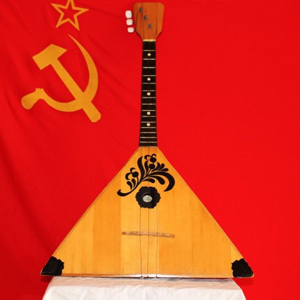 Шнуров на балалайке