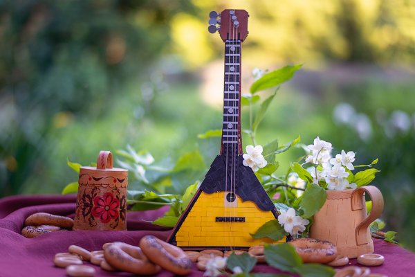 Балалайка на красивом фоне