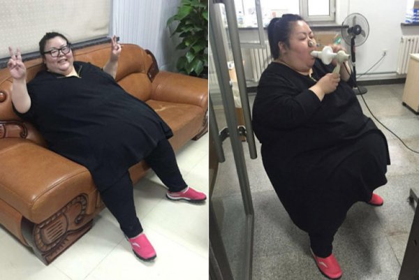 Сумоист толстый китаец