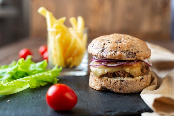 Сочный бургер