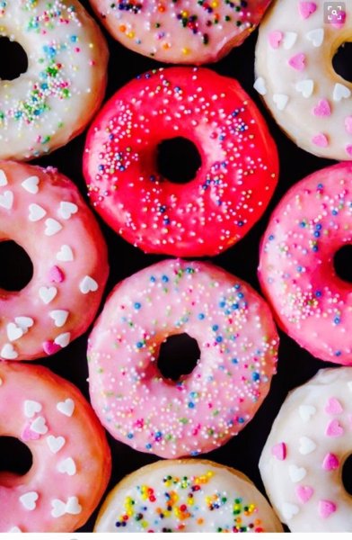Яркие пончики