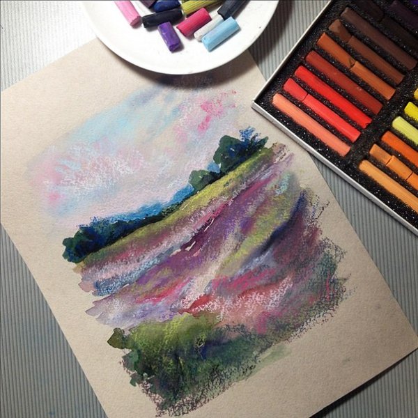 Рисование мелками на бумаге