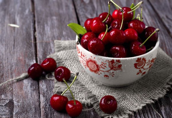 В нём вкус черешен, аромат клубники