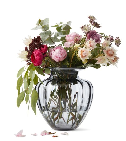 Цветы в вазе