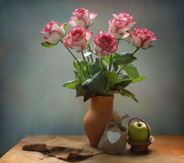 Натюрморт: цветы