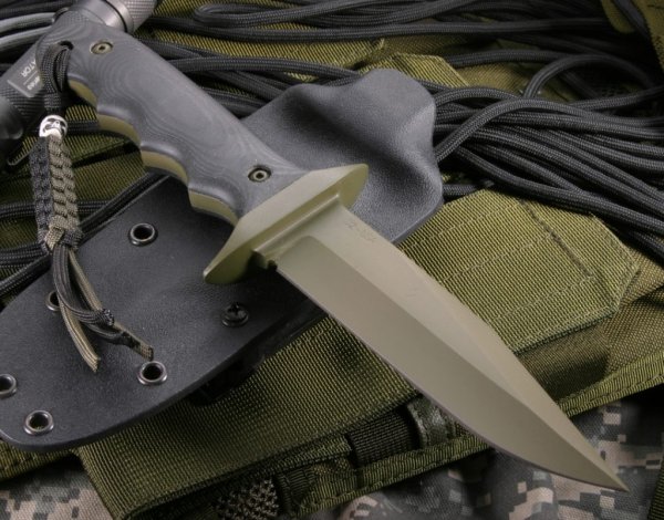 Боевой нож спецназа Барракуда