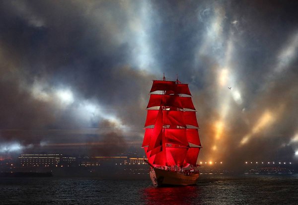 Фрегат Алые паруса