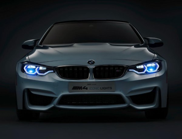 BMW m4 Concept iconic Lights