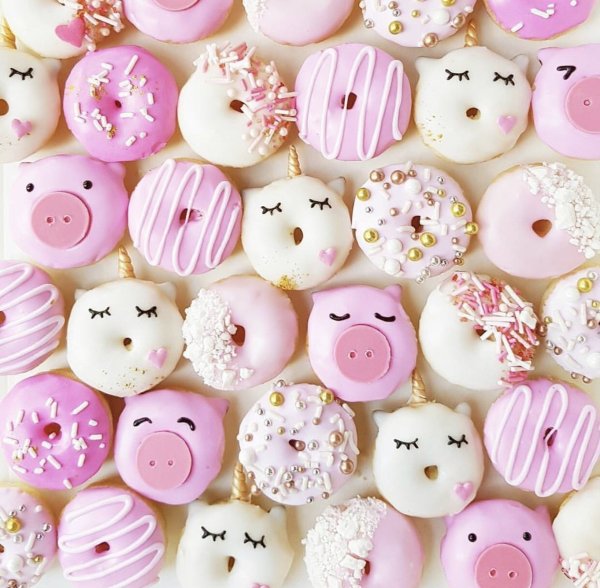 Маленький котенок