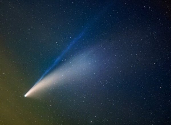 Комета NEOWISE