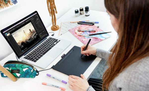 Графический планшет для дизайнера