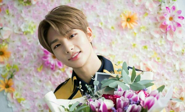 Stray Kids Хёнджин
