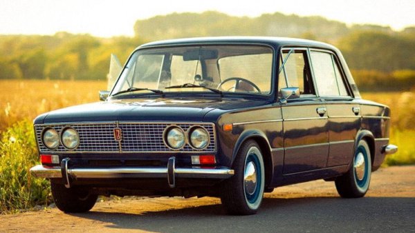 Жигули ВАЗ 2103 классика