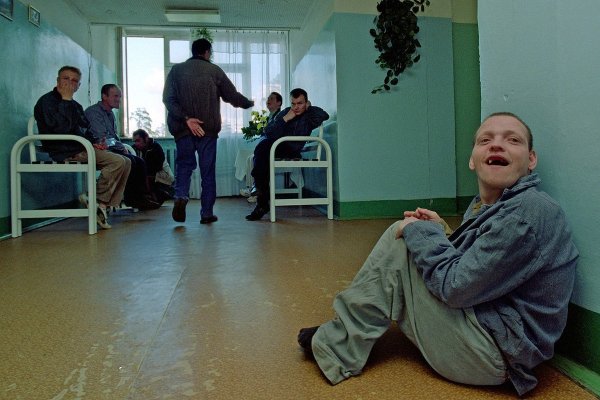 Кровать для душевнобольных