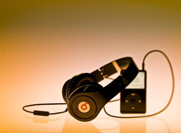 Музыкальные наушники