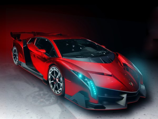 Lamborghini Veneno Roadster красная