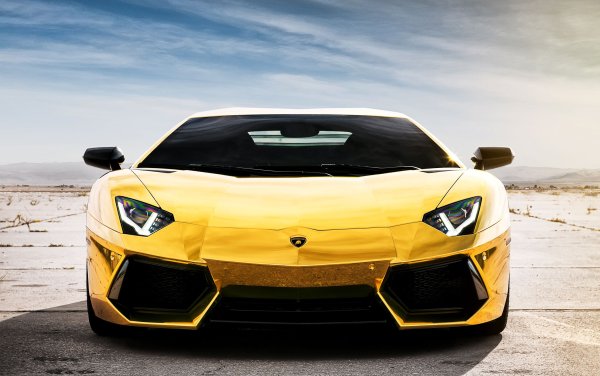 Lamborghini Aventador lp700-4 Золотая