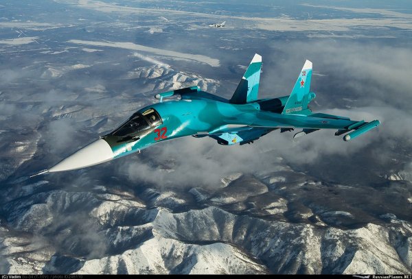 Су-34 сверхзвуковой самолёт