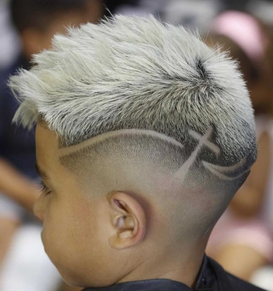 Узоры для мальчика на голове простые