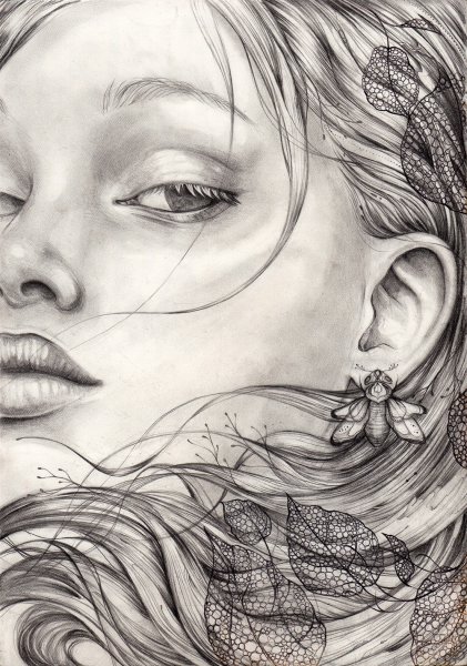 Портрет девушки тушью