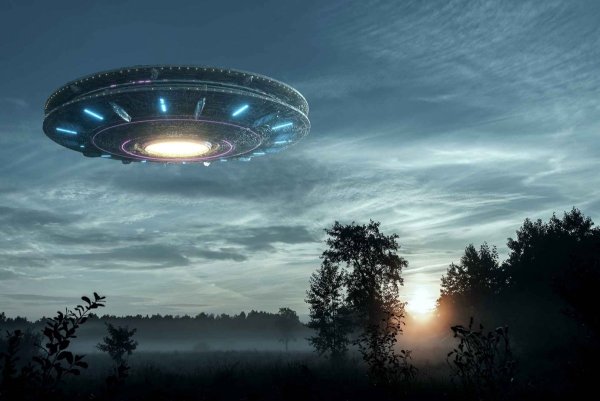 НЛО UFO неопознанные летающие объекты