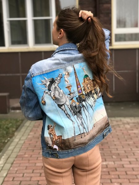 Рисование на джинсовке