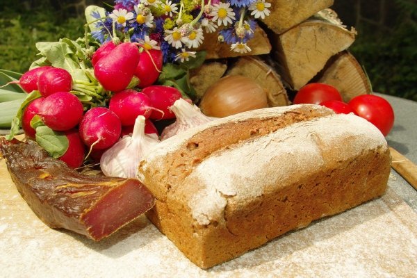 Ржано-пшеничный цельнозерновой хлеб