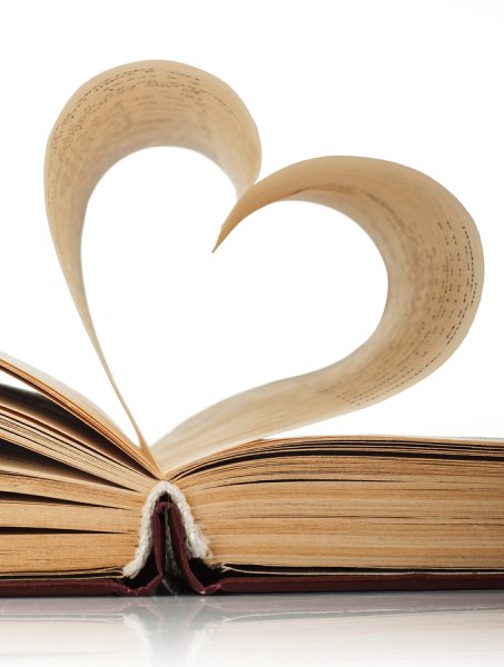 Изображение раскрытой книги