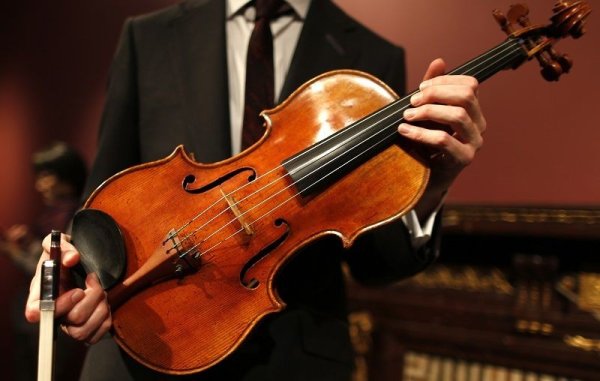 Леди Блант скрипка Страдивари
