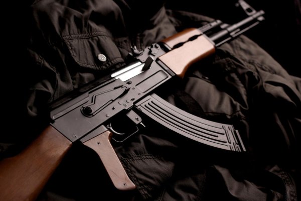 Автомат Калашникова АКМ-47