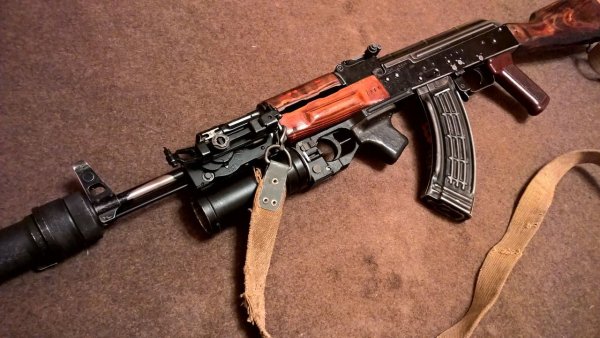 Штурмовая винтовка АК 47