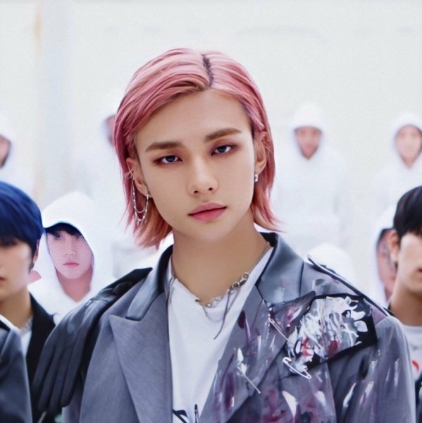 Stray Kids Хёнджин