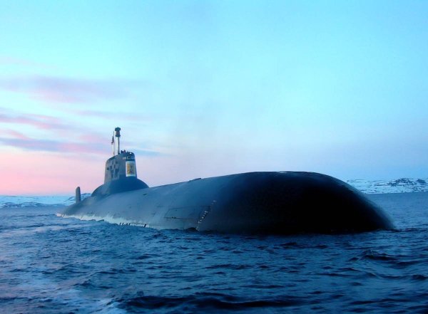 Подводная лодка акула