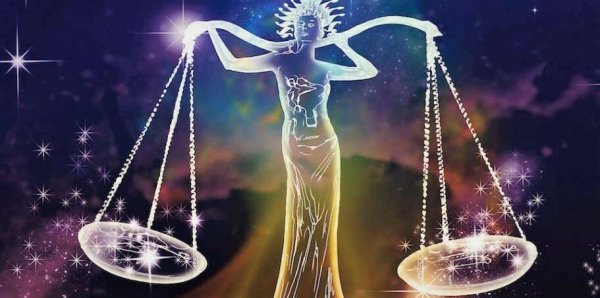 Красивый знак зодиака весы