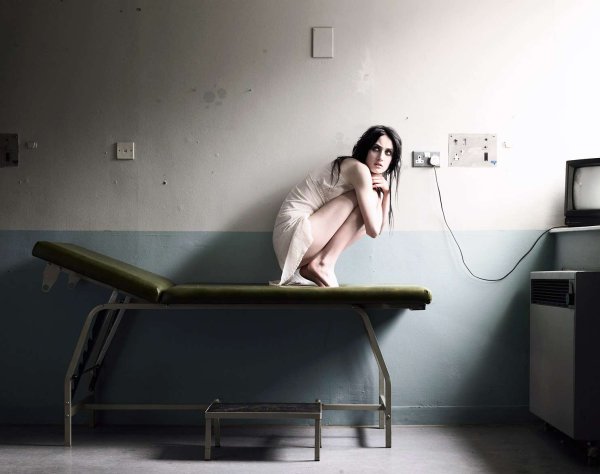 Девушка в псих болнице