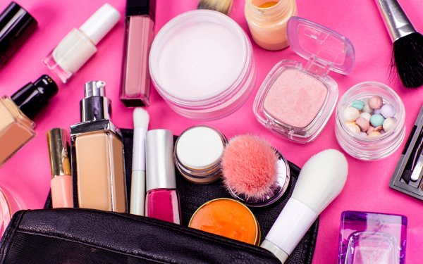 Красивая декоративная косметика