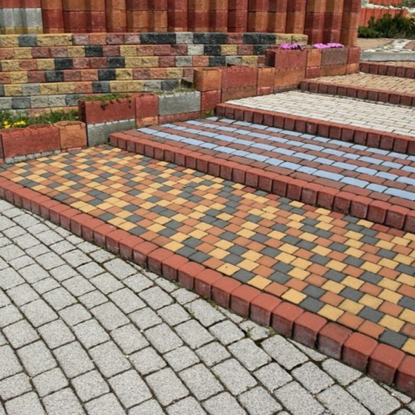 Выкладка тротуарной плитки