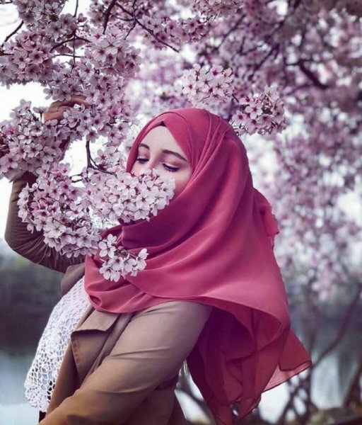 Мусульманка с голубыми глазами