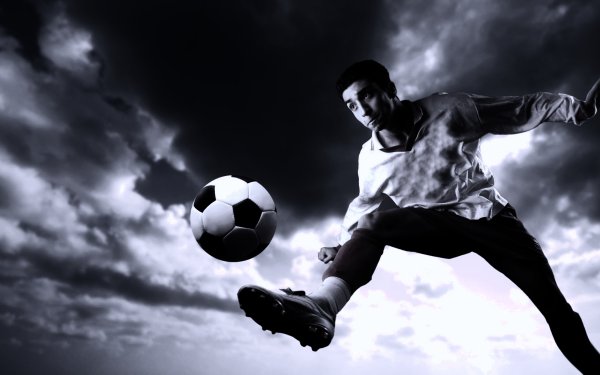 Футболист фотосток