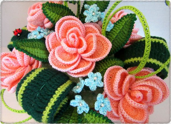 Вязаные цветы