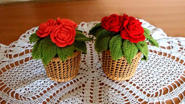 Вязаные цветы