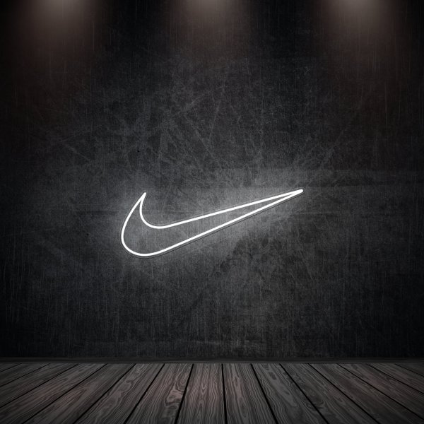 Naik или Nike