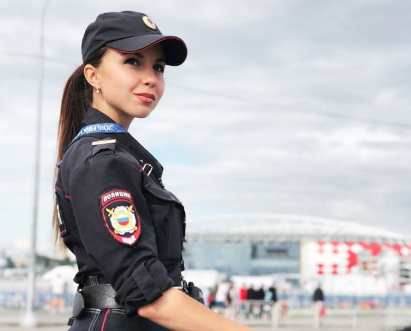 Красивые девушки полицейские